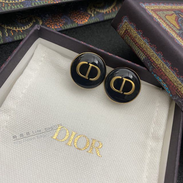 Dior飾品 迪奧經典熱銷款925銀針字母CD滴釉圓形紐扣耳釘耳環  zgd1460